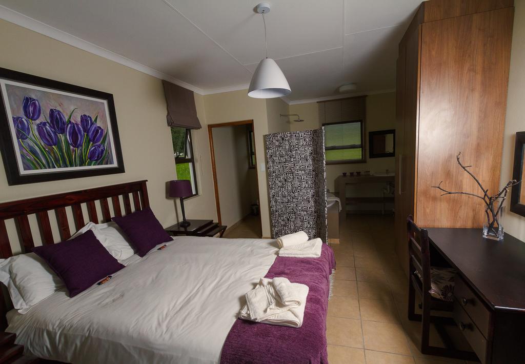 Forellenhof Guest Farm Wakkerstroom Exterior photo