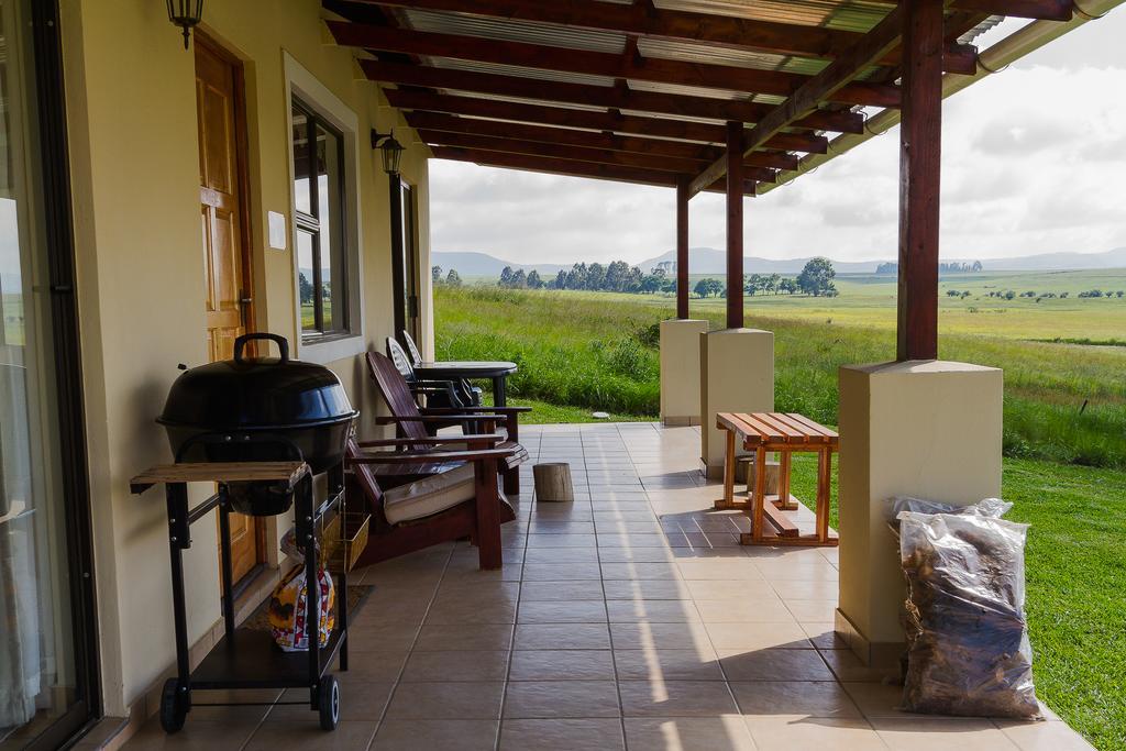 Forellenhof Guest Farm Wakkerstroom Exterior photo